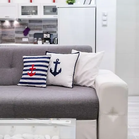 Sailor Island Center