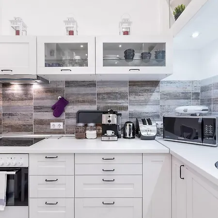 Sailor Island Center